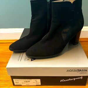 Aquatalia Wallis Suede/Pony Bootie in Black Sz 9